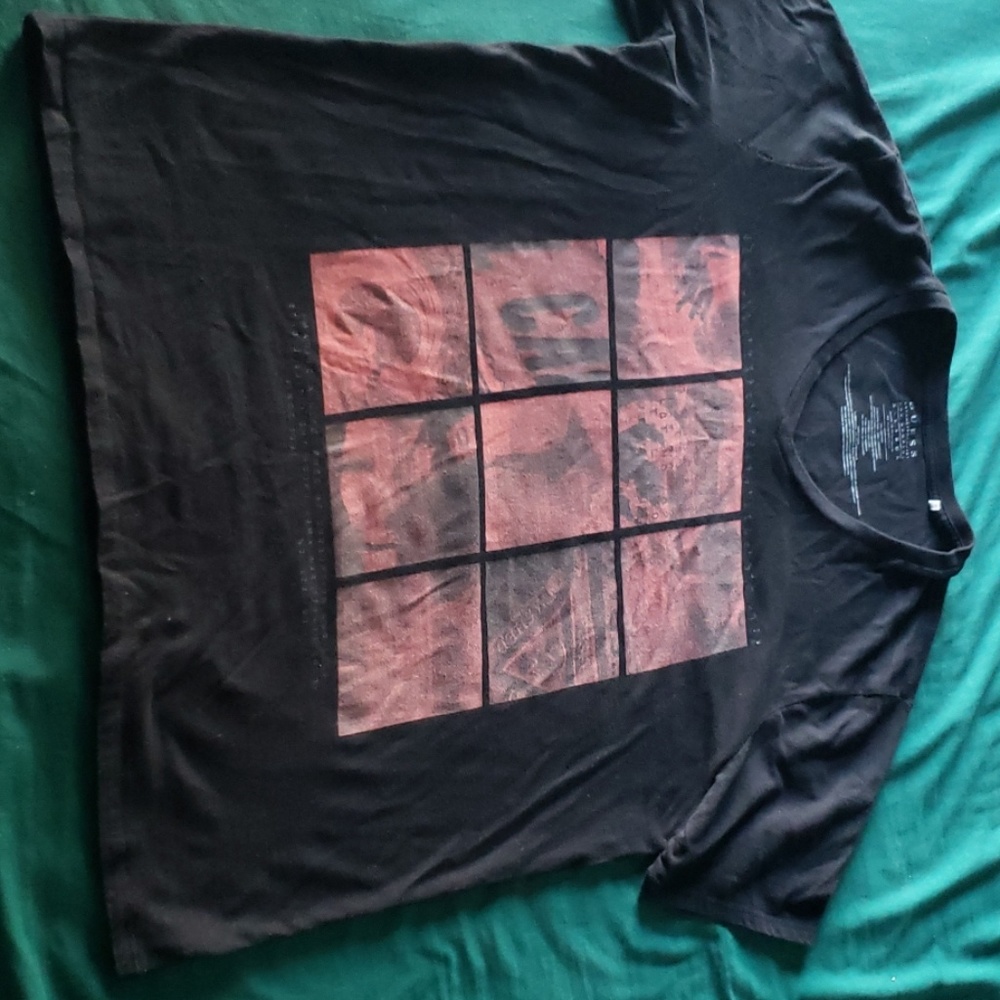 Guess black shirt